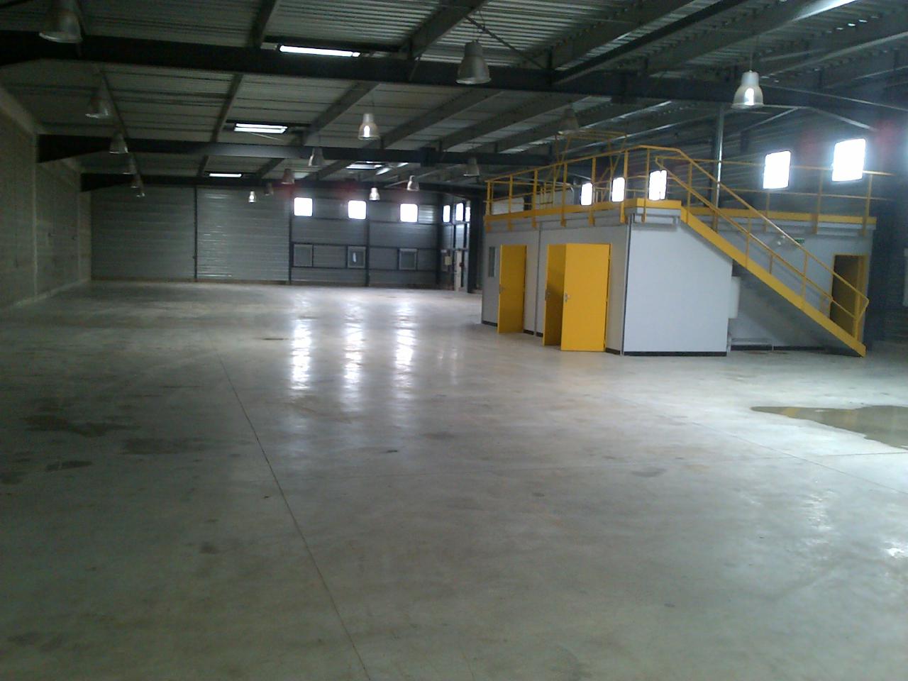Local d'activité Vert-Saint-Denis 777m² Location local d'activité Vert-Saint-Denis Seine-et-Marne OLACT2428514 2